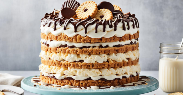 super easy recipe for making a biscuit-based cake.