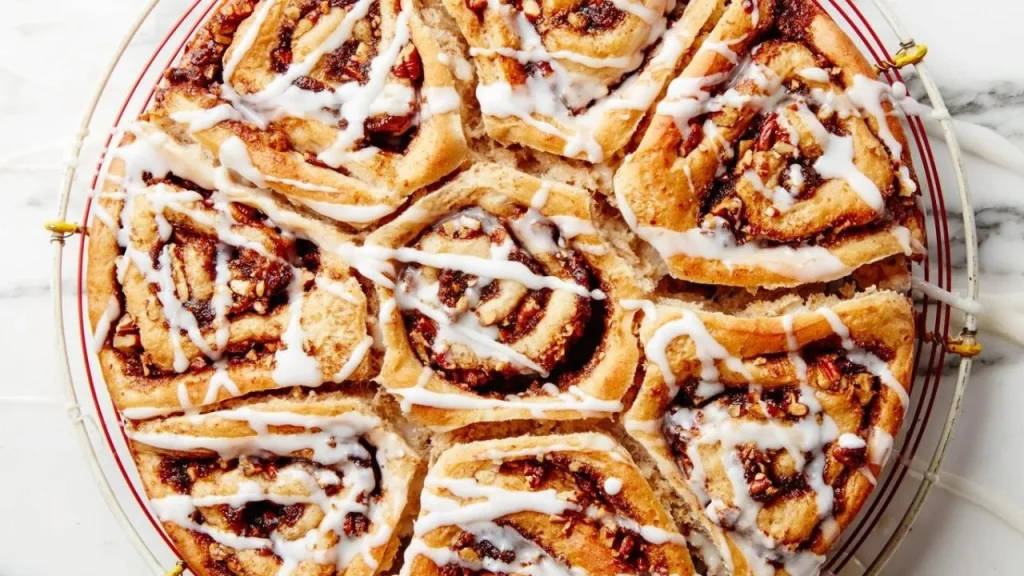 Cinnamon Roll Cake Recipe