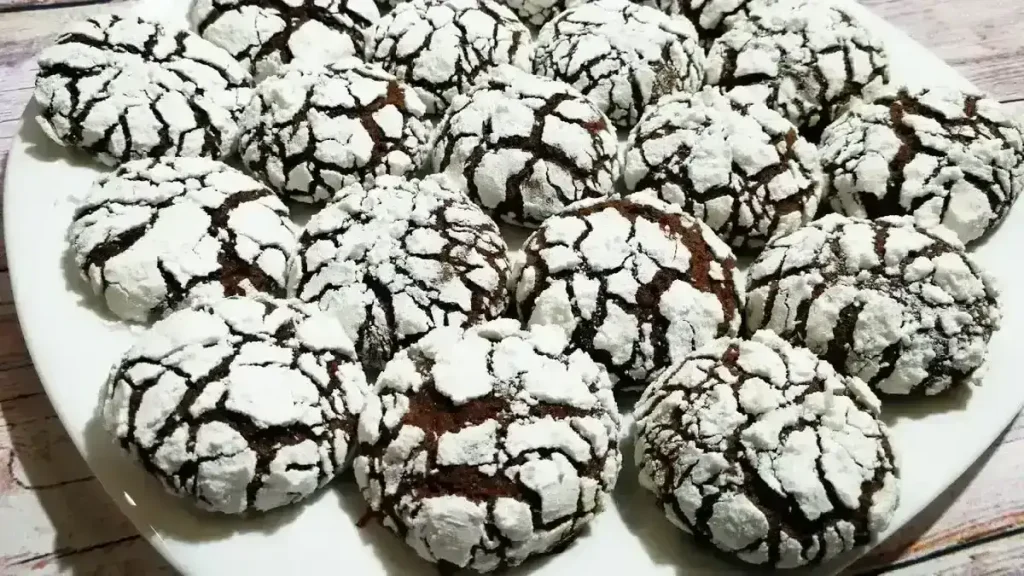  Chocolate Crinkle Cookies Recipe