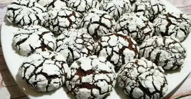  Chocolate Crinkle Cookies Recipe