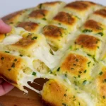 Garlic Mozzarella Bread Recipe You’ll Love