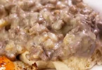 Sausage Gravy and Biscuit Pie
