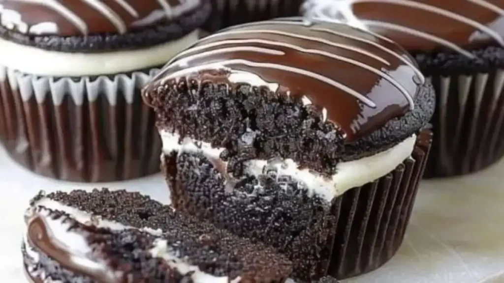CHOCOLATE CUPCAKES