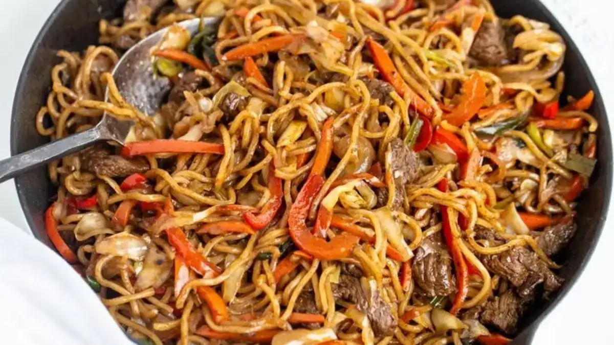 Tasty Mongolian Ground Beef Noodle Meal