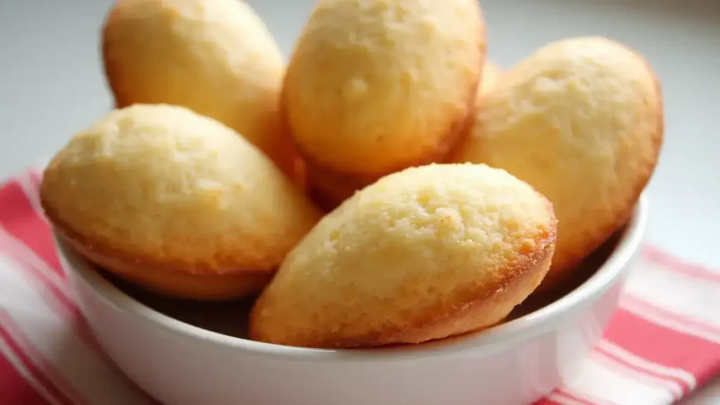 EASY MADELEINE CAKE