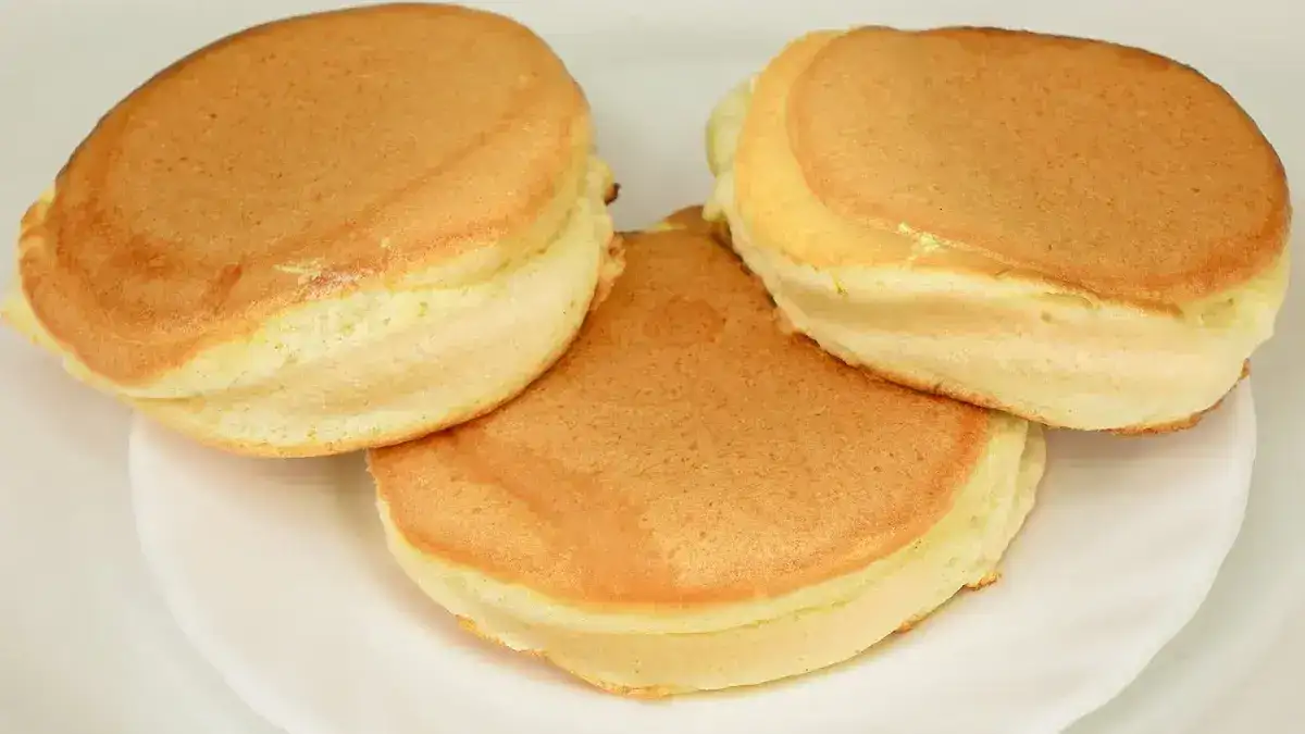 Homemade Delicate Soufflé Crêpes You’ll Love