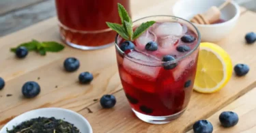 Berry Green Tea Burner recipe that boosts metabolism, supports weight loss, and refreshes naturally—perfect for your daily wellness routine.