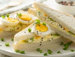 Homemade Japanese egg sandwich served on crustless shokupan bread